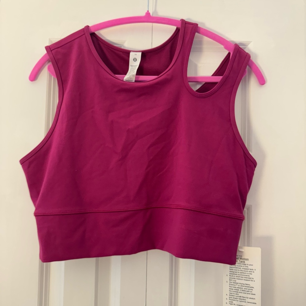 NWT Lululemon Mastered Motion Cropped Tank